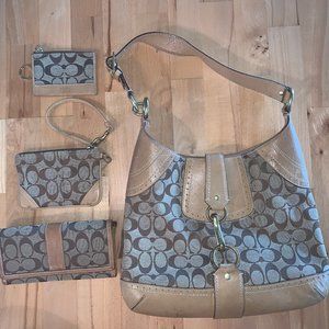 COACH Purse and Wallet set